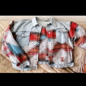 Size L Women's Aztec Style Denim Jacket